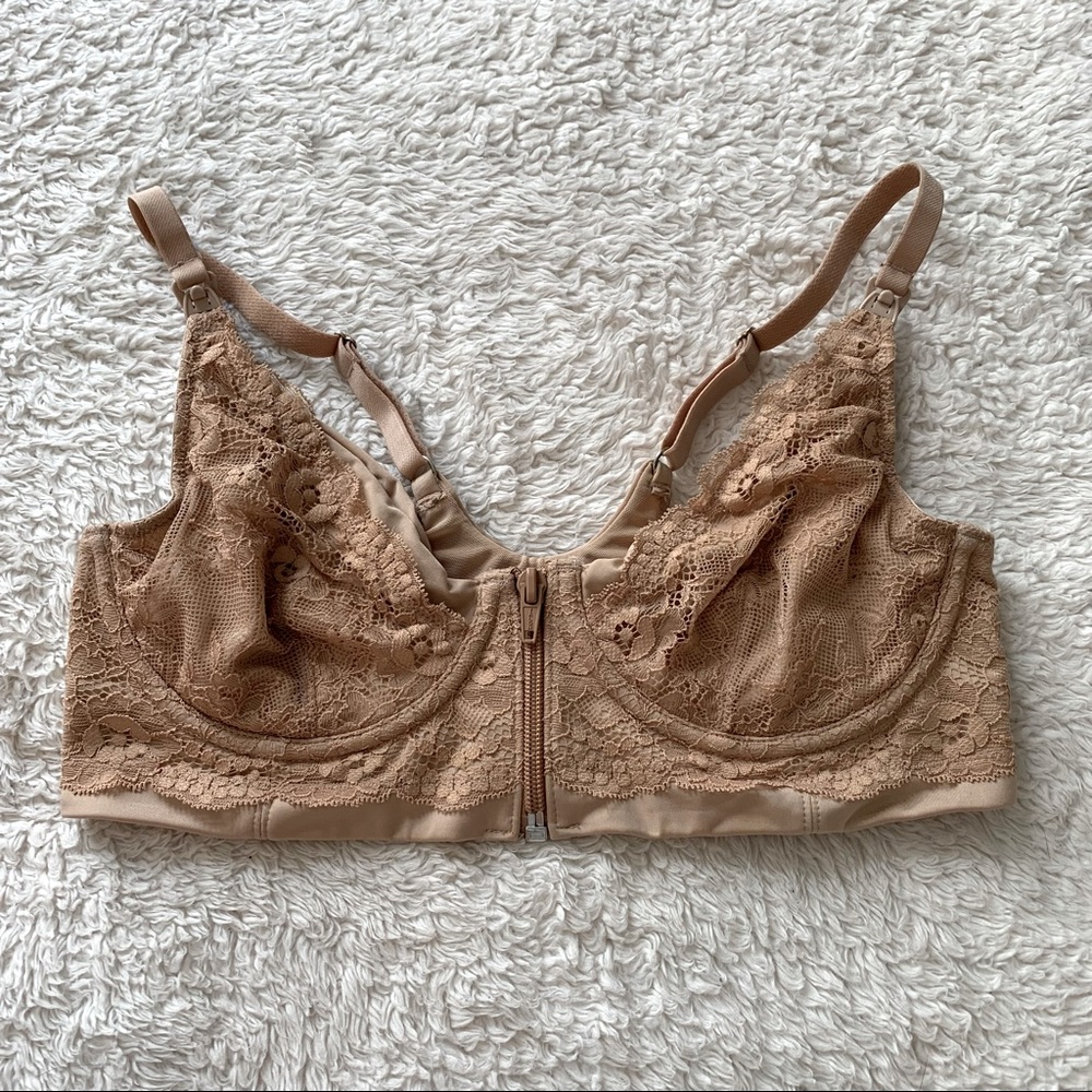 Pip and Vine 2 in 1 zip front lace nursing bra